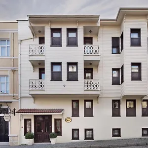 https://hotel-sari-konak.istanbul-turkeyhotels.com