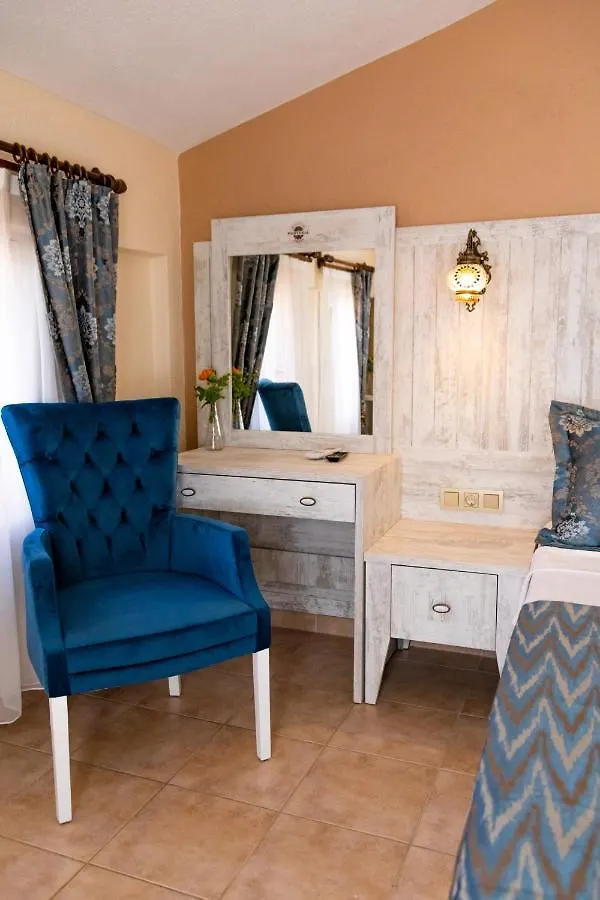 Portakal Hotel Dalyan 3*,